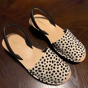 Kenneth Cole Reaction Womens Wedge Slip on Sandals Cream Multi Size 8